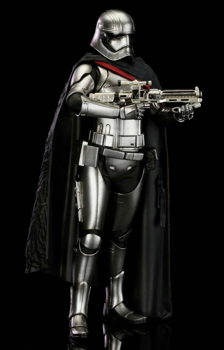 STAR WARS THE FORCE AWAKENS 8 INCH TALL CAPTAIN PHASMA KOTOBUKIYA ARTFX+ STATUE