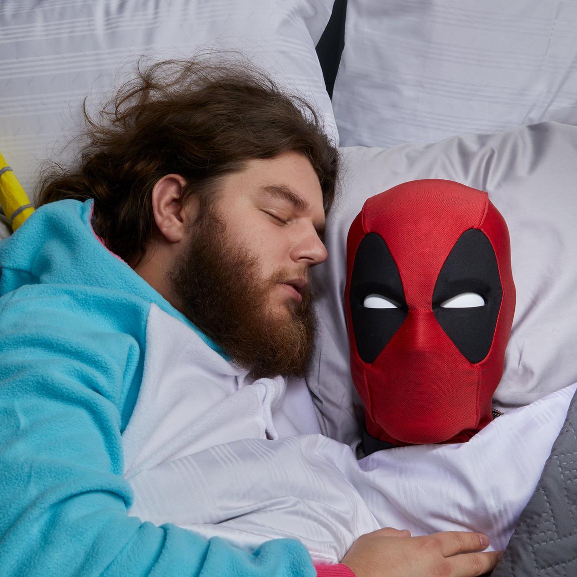 Hasbro Marvel Legends Deadpool's Head Premium Interactive Head