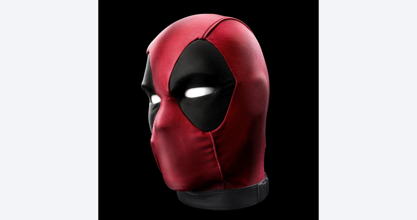 Hasbro Marvel Legends Deadpool's Head Premium Interactive Head