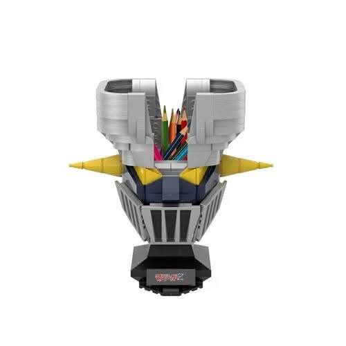 Mazinger Z: Mazinger Z Bust 670-Piece Building Block Set - Previews Exclusive (Measures approximately 8 inches tall)