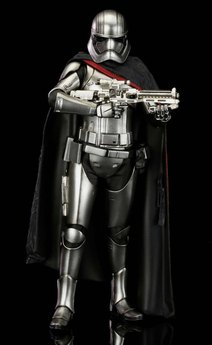 STAR WARS THE FORCE AWAKENS 8 INCH TALL CAPTAIN PHASMA KOTOBUKIYA ARTFX+ STATUE