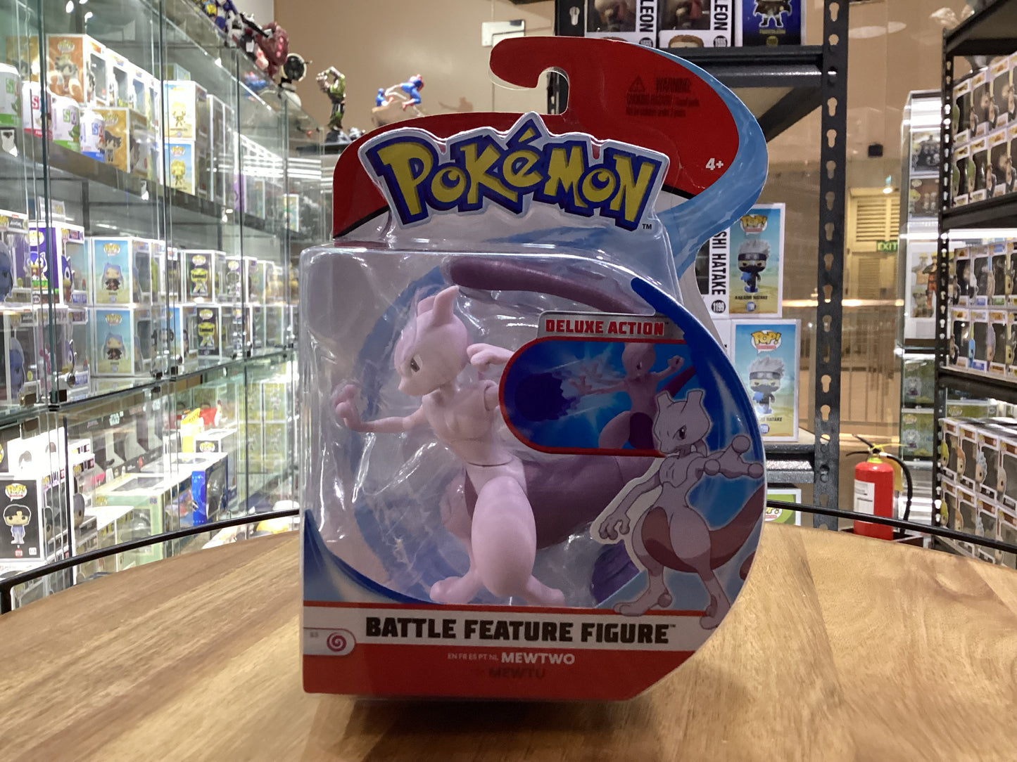 Pokemon Mewtwo Battle Feature Figure Deluxe Action