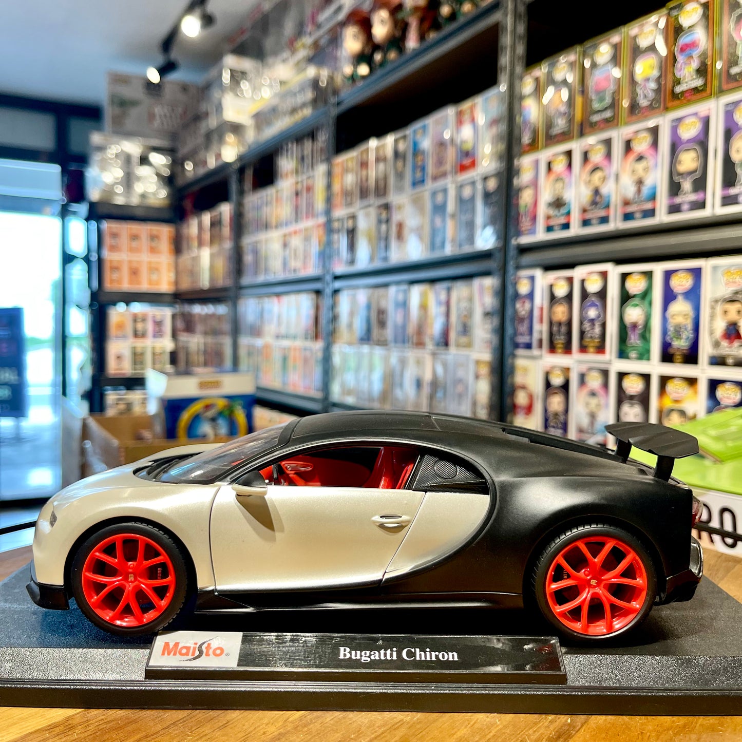 Maisto: Bugatti Chiron 1:18 scale