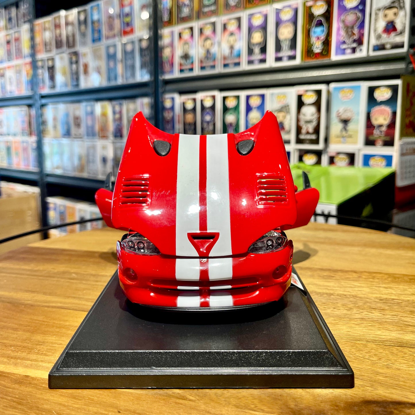 Maisto: Dodge Viper GT2  1:18 scale