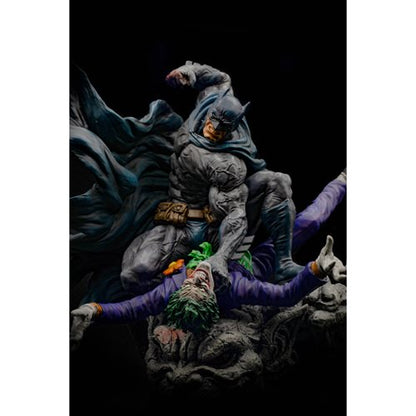 Pre-Order Batman vs. The Joker Sculpt Master Series Resin Statue (SRP 24,000)